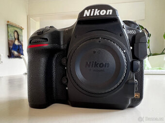 Nikon D850 tělo 45,7 MP použitý + bateriový grip, digitální - 7