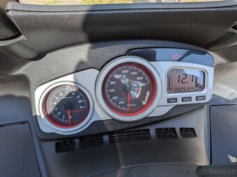 Gilera Nexus 125 11kW - 7