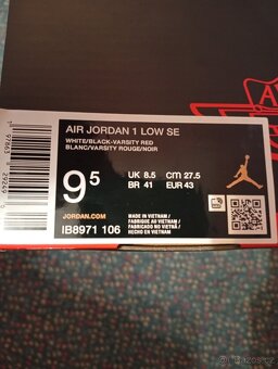 ORIGINÁLNÍ BOTY NIKE JORDAN 1 LOW SE Z NĚMECKA 43 - 7