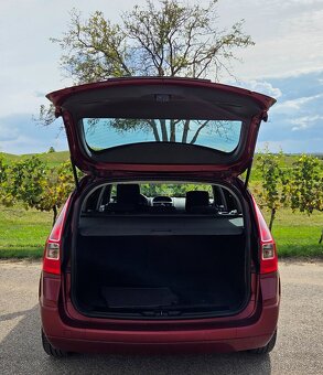 Renault Megane 1.5 DCi 76KW/103 koní R.V.08/2008 - 7