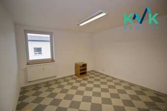 Pronájem bytu 115 m2, 4+kk Bor u Sadova - 7