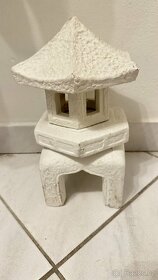 Betonový sloup sleva, japonská lampa - 7