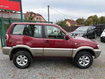 Nissan Terrano II 2.7 TD - 7