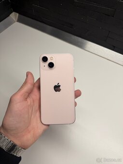 iPhone 13 – 128 GB, růžový - 7