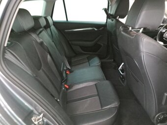 Škoda Octavia Combi 2.0TDI Style - 7