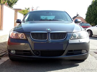206000km BMW 330i e90 MANUÁL 190kW vybavené, nehavarované - 7