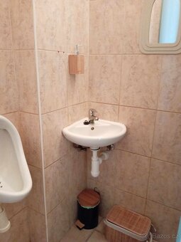 Přenechám kompletně vybavený kosmetický salón - 7