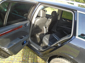 Škoda superb 2.0 TDI 125 KW. Servisní historije - 7