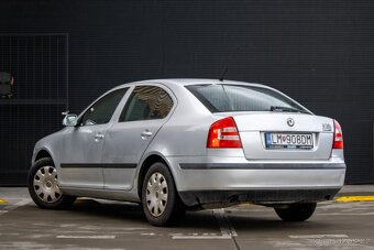 Škoda Octavia 1.6 MPI Ambiente - 7