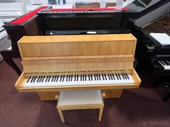 Menší piano May - Berlín se zárukou 2 roky, doprava zdarma. - 7