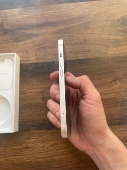 Apple iPhone 13 128GB White (bílý), nová baterie - 7