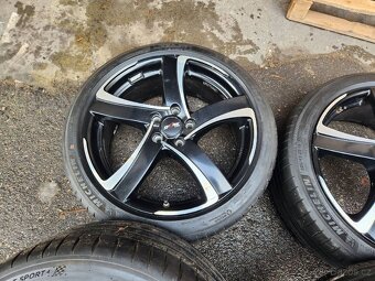 Zimní alu kola Shark 19" + pneu Michelin 225/45 R1 - 7
