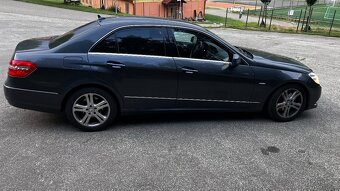 MERCEDES -BENZ E 300 CDI 4MATIC / W 212 / - 7