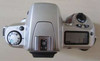 Nikon F 60 AF semi-pro zrcadlovka kinofilm- TOP stav - 7