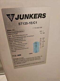Plynový kotel a zásobník TUV JUNKERS - 7