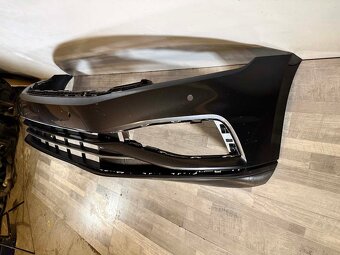 VW PASSAT B8 FACELIFT - náraznik 4xPDC - LB7R - 3G0807221E - 7