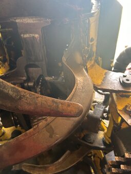 John Deere H415 - 7