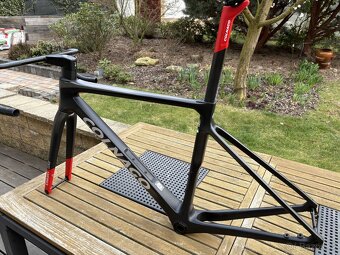 Colnago V4Rs Emirates, vel.455 (165-175cm) - 7