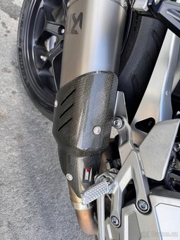 Honda CB1000R Neo Sports Café – bílá perleť, top stav - 7