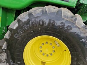 Sklízecí mlátička John Deere T660 HM - 7