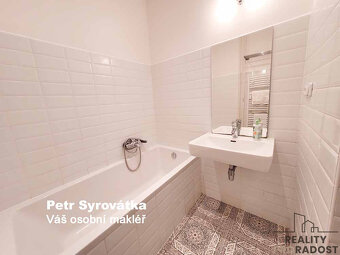 Pronájem bytu 3+kk 72 m2 - 7