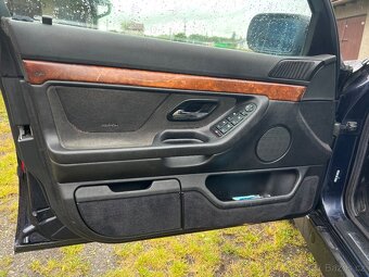 BMW e38 - 7