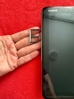 Huawei MediaPad M5 Lite 10.1 (LTE / SIM) + příslušenství - 7