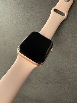 Apple Watch 6 44mm - 7