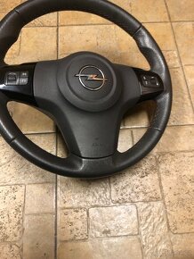 tříramenný multifunkční volant s airbagem Opel Corsa - 7