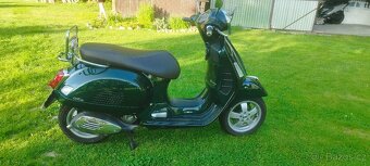 Vespa 300 GTS české SPZ - 7