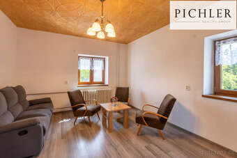 Prodej patrového RD s pozemkem 4224 m2, Nová Ves, Třemešné ( - 7