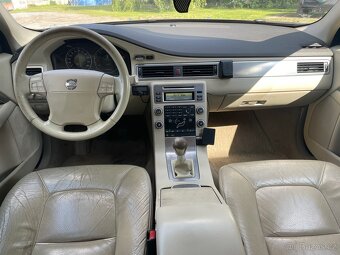 Volvo V70 III 2.4d D5 120kW, Manuál 6 rychlostí. - 7