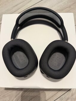 Apple AirPods Max - 7