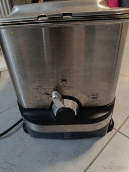 Fritéza TEFAL Oleoclean Pro (Serie F36-C) - 7