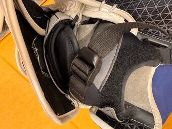 SET LAPAČKA A VYRÁŽEČKA CCM EFLEX 5.9 SR - 7