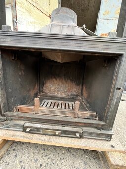 Litinová krbová vložka seguin se zdvihem 12kw - 7