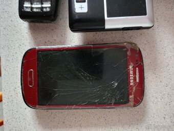 Telefony -kamery a? - 7