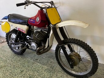 ČZ 380 CROSS MOTOR 981 - 7