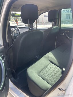 Dacia Duster 1.5DCi 80kw 4x4 - 7