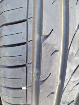 165/65/15 letni pneu MICHELIN a NEXEN 165/65 R15 - 7