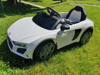 Elektrické auto Audi R8 Spyder - pro děti od 2let - 7