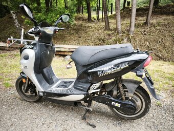 Elektrický skútr Kreidler - 7