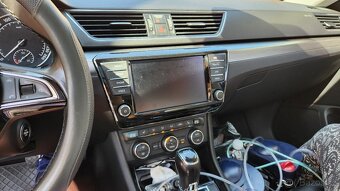 Škoda Superb - 7