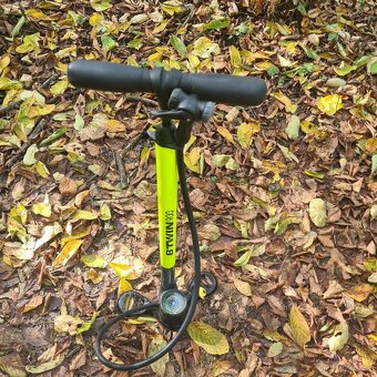 Nožní cyklistická pumpa 900 Btwin - 7