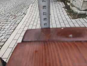 Jídelní stůl masivní dřevo - 7