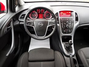 Opel Astra 2.0CDTi 121kW Sport ČR r.v. 2012 - 7