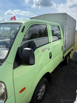 Kia K2500 2.5 TCi D-Cab LSD s plachtou rok výroby 2005 - 7