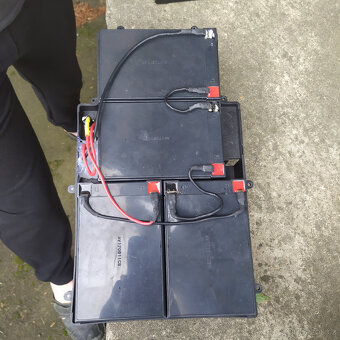 Prodám zachovalý elektroskútr - 7