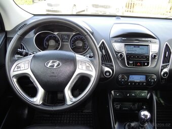 Hyundai ix35 1.7CRDi PREMIUM - SERVIS - 7
