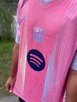 FC Barcelona růžový dres - 7